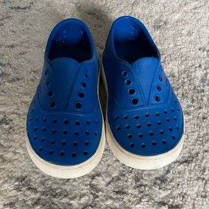 Toddler’s Natives Size 9